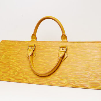 sac triangle jaune cuir épi louis vuitton